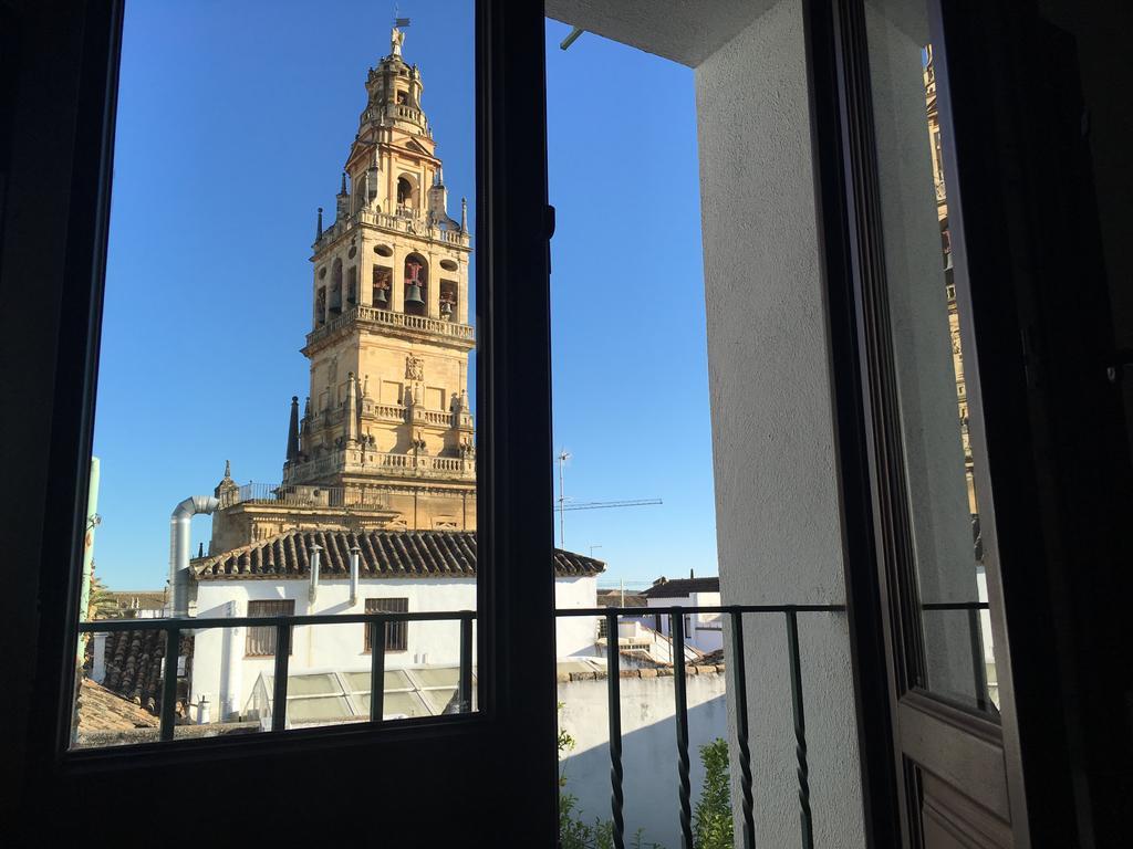 Apartamentos La Hoguera Кордова Экстерьер фото