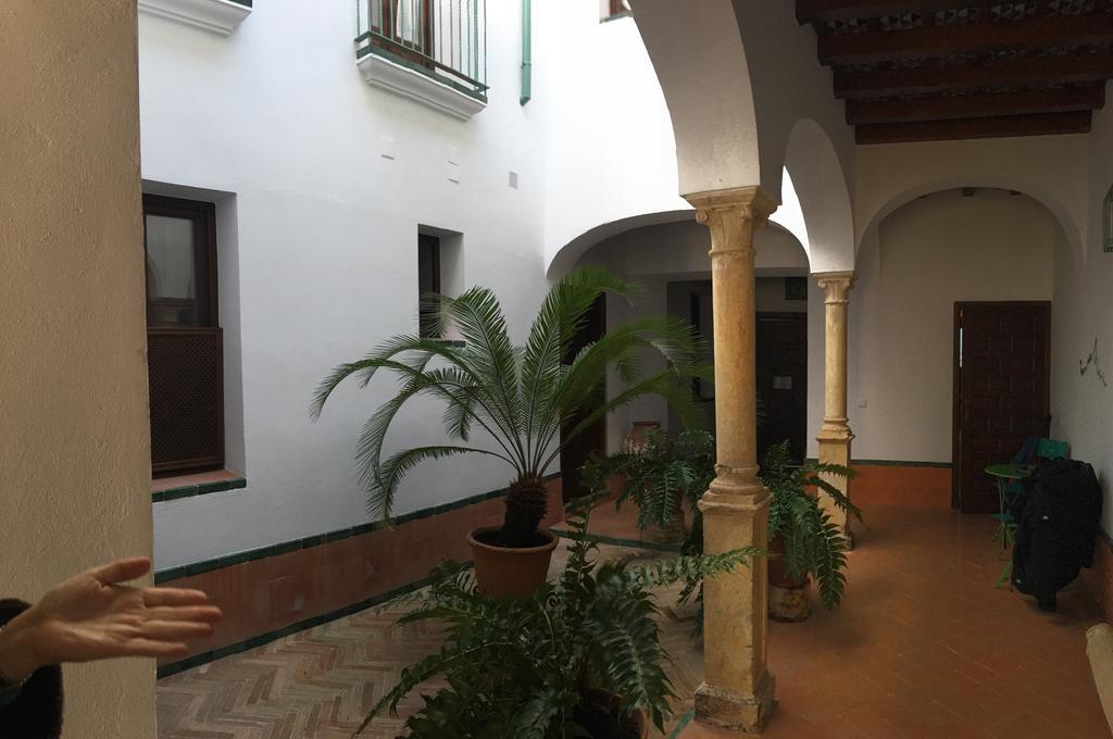 Apartamentos La Hoguera Кордова Экстерьер фото